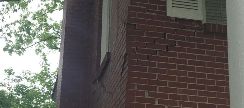 cracks in a home's brick
